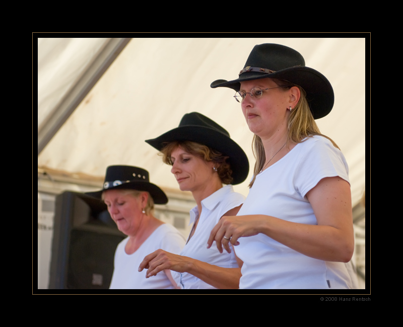 Line Dance Gruppe Dizzy Dancers