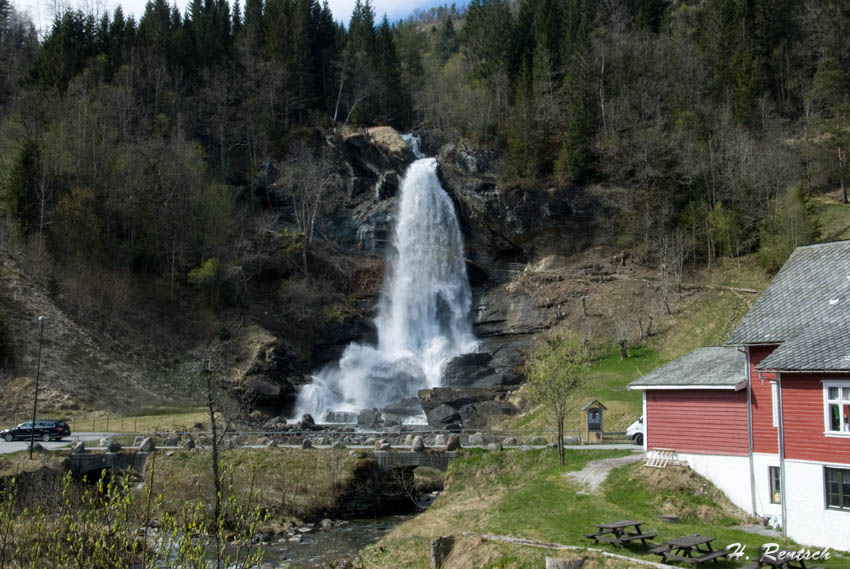 Wasserfall Steinsdalsvegen Kvam