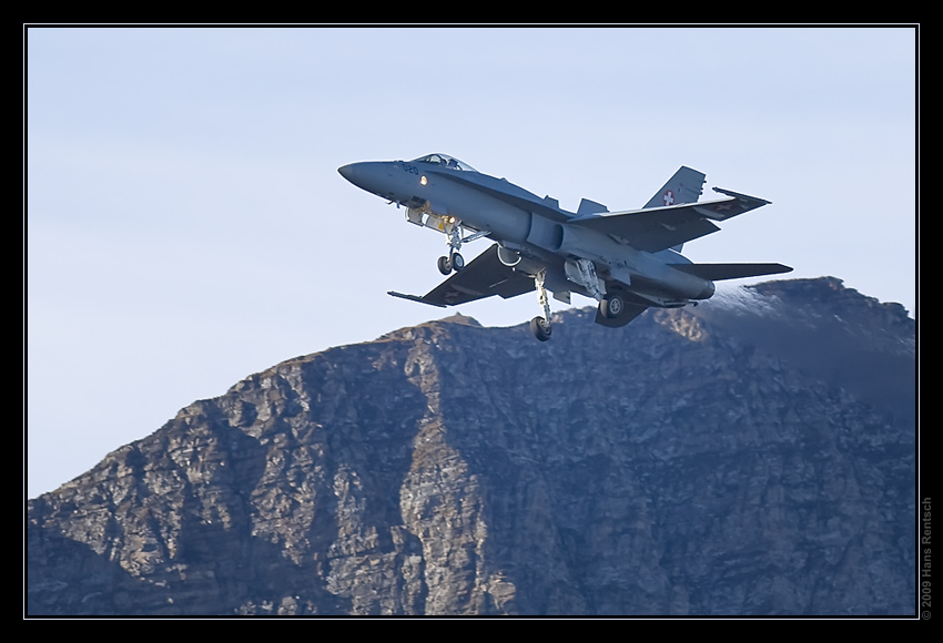 Fliegerdemonstration Axalp-Ebenfluh 2009