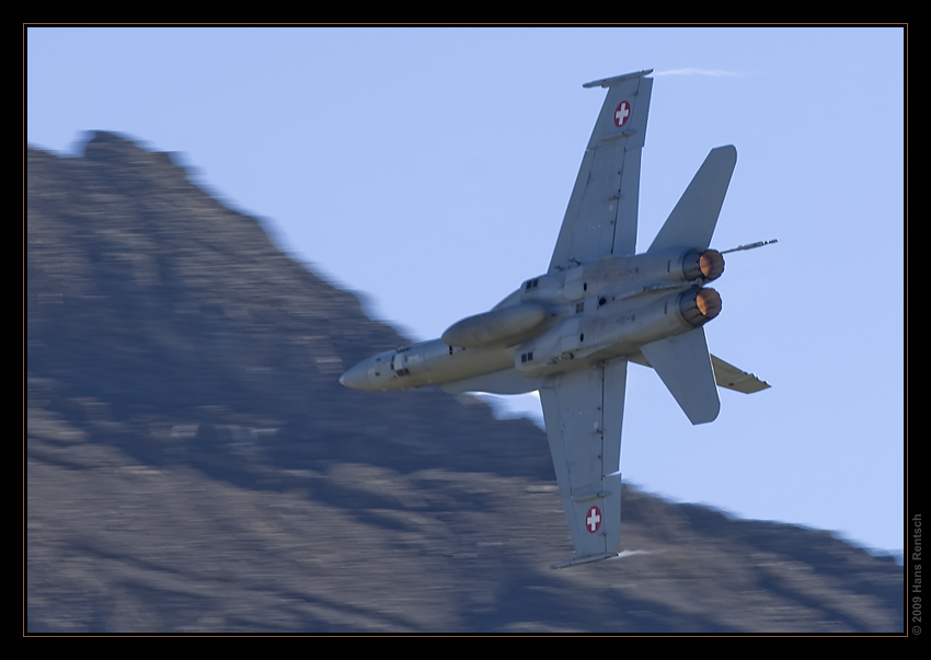 Fliegerdemonstration Axalp-Ebenfluh 2009