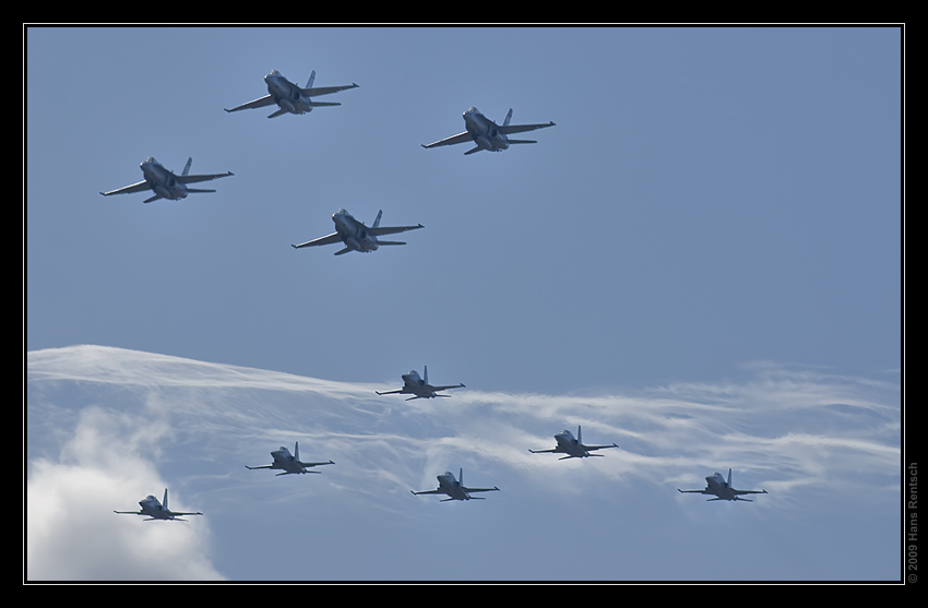 Fliegerdemonstration Axalp-Ebenfluh 2009