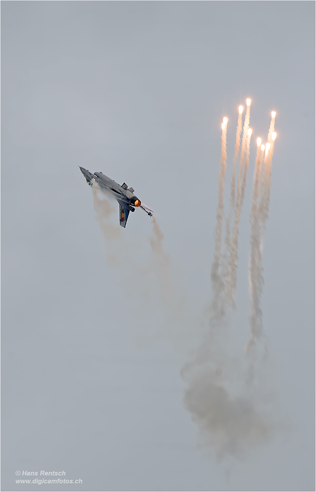 F-16