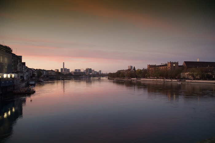 Der Rhein in Basel