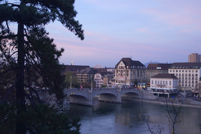 Abendstimmung während der Messe in Basel