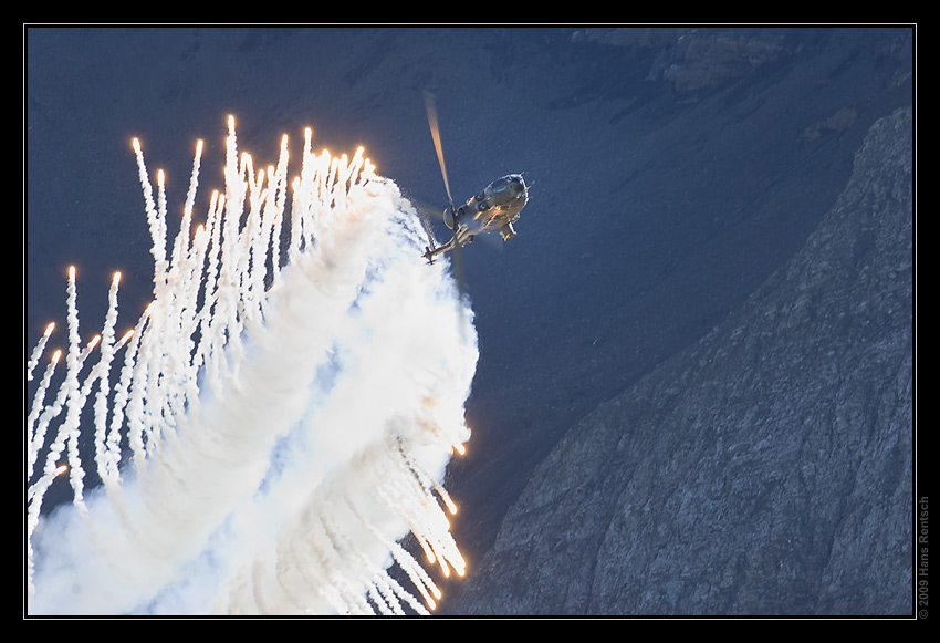 Fliegerdemonstration Axalp-Ebenfluh 2009