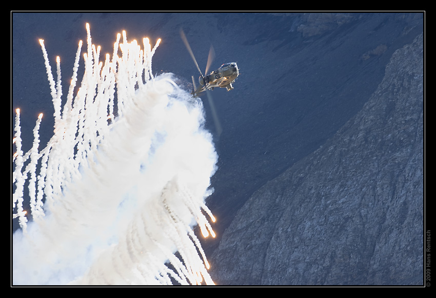 Fliegerdemonstration Axalp-Ebenfluh 2009