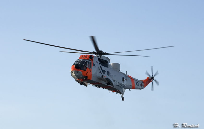 Rettungshelikopter auf der Fähre