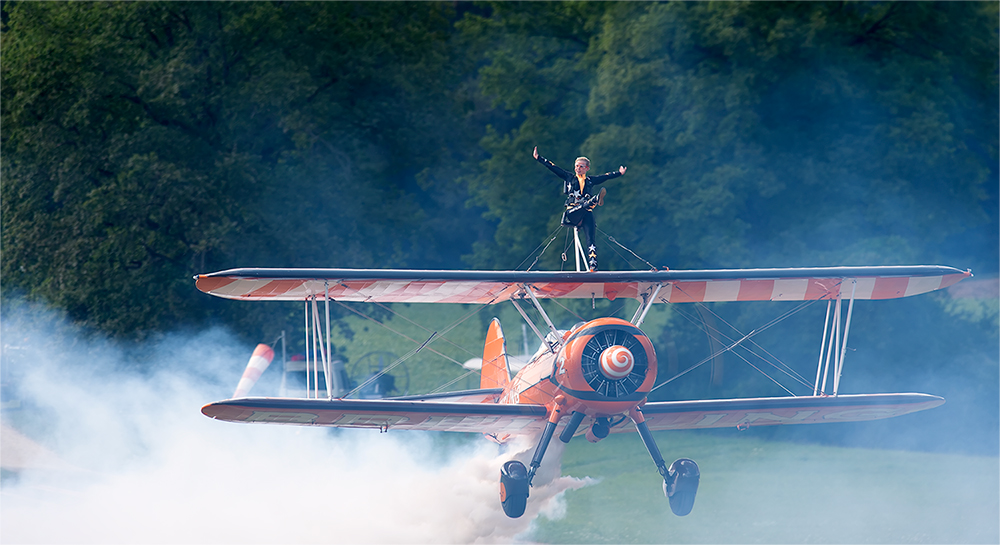 Dittinger Flugtage 2013 / Breitling Wingwalkers