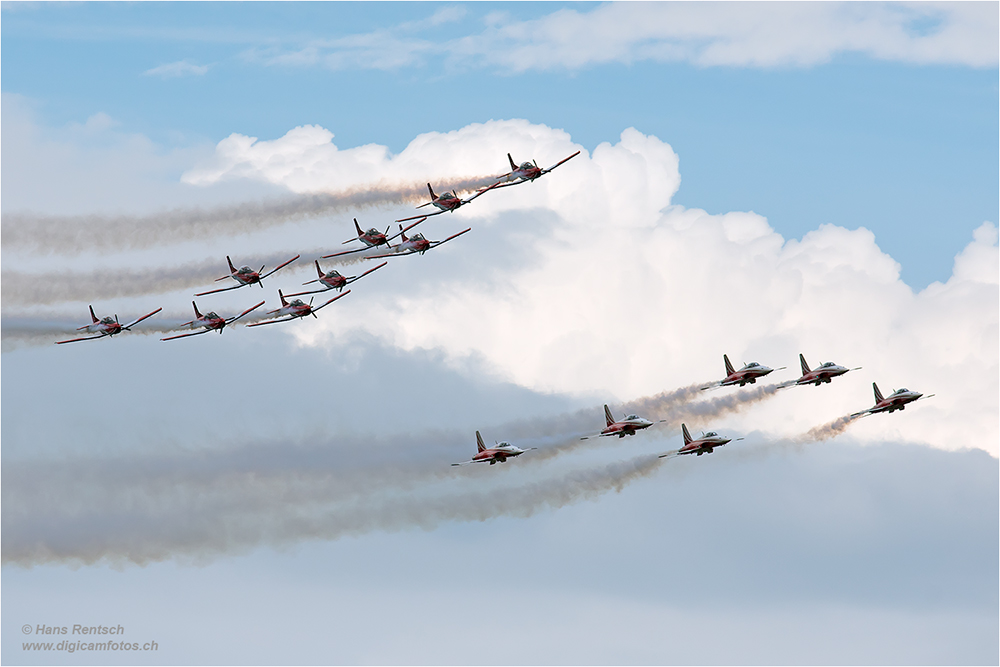 Patrouille Suisse & PC-7 Team