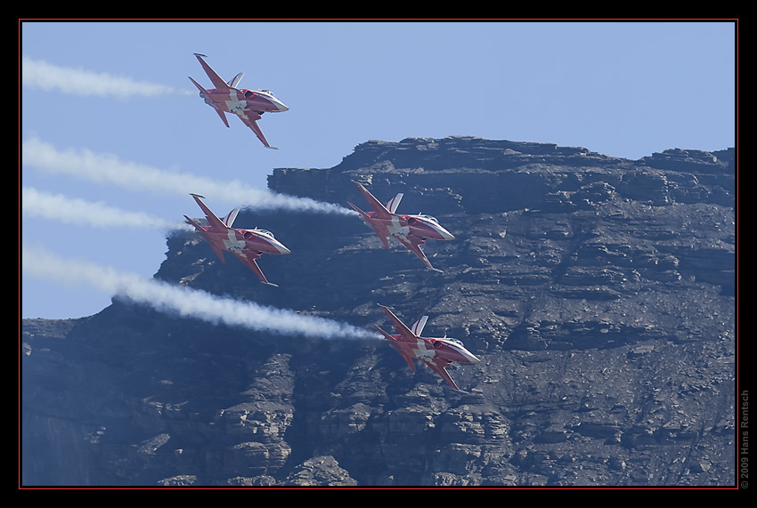 Fliegerdemonstration Axalp-Ebenfluh 2009