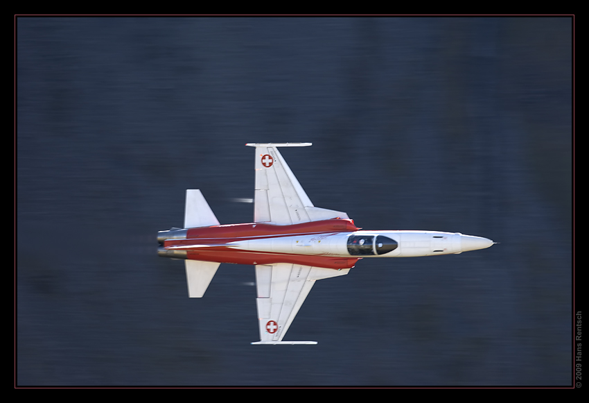 Fliegerdemonstration Axalp-Ebenfluh 2009