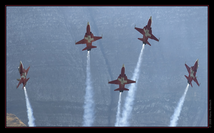 Fliegerdemonstration Axalp-Ebenfluh 2009