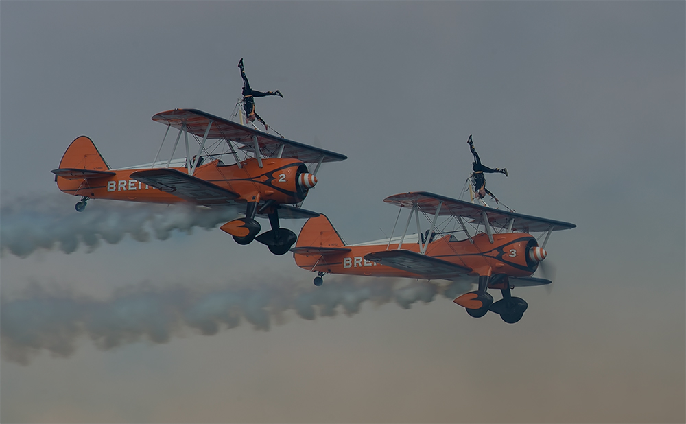 Dittinger Flugtage 2013 / Breitling Wingwalkers