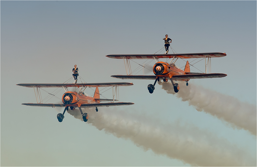 Dittinger Flugtage 2013 / Breitling Wingwalkers