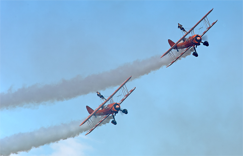 Dittinger Flugtage 2013 / Breitling Wingwalkers