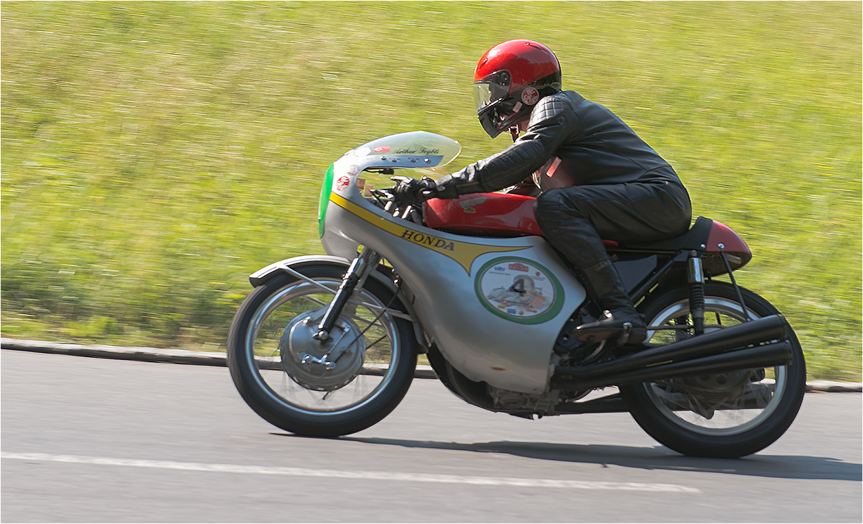 Altbüron Bergprüfung Motorräder 2013