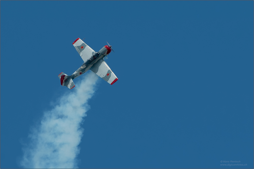 Yak-52