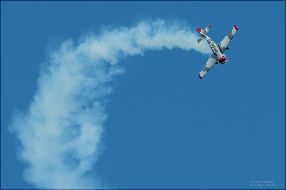 Yak-52